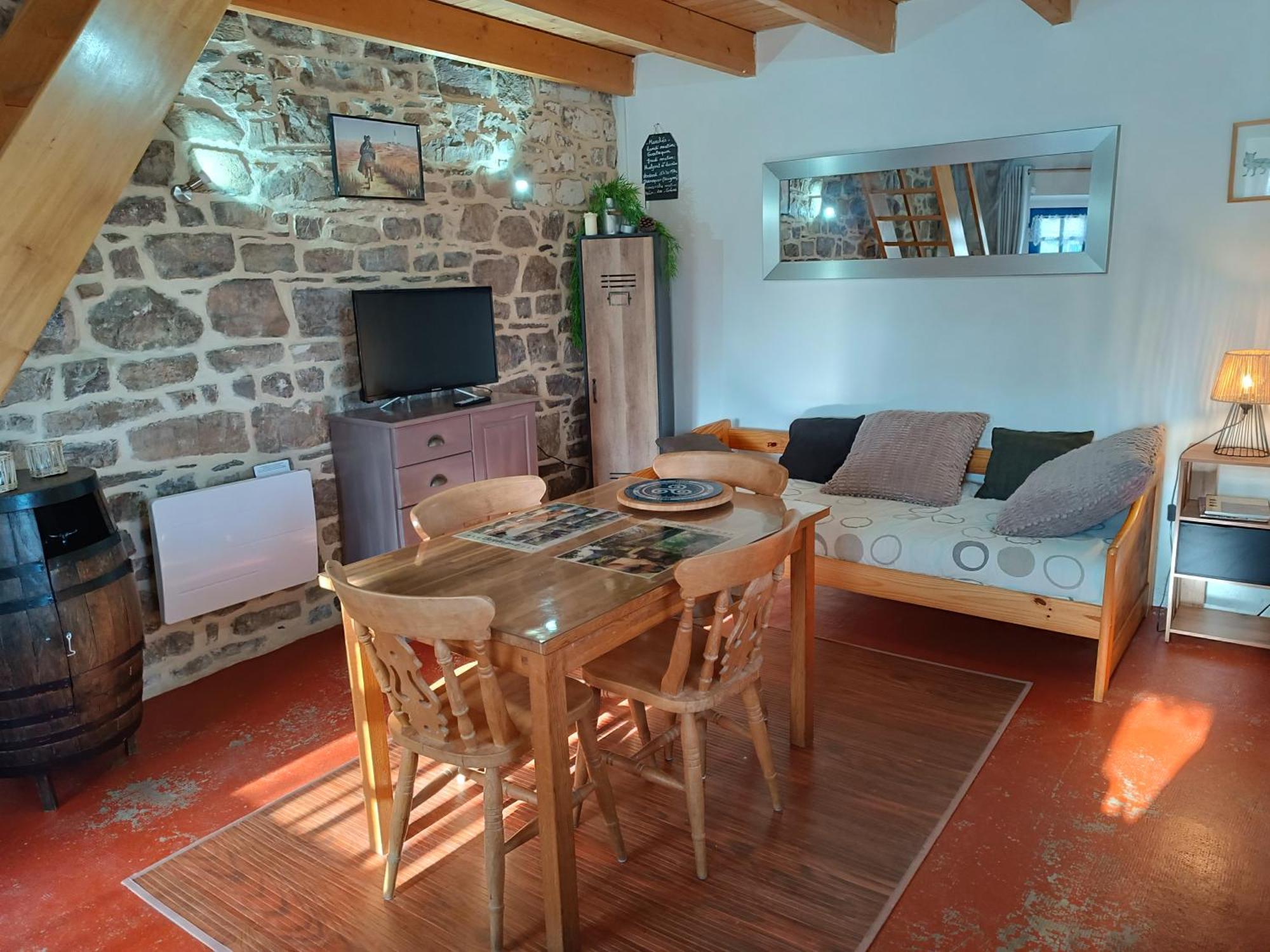 Petit Gite Cocoon Ty Bihan Ar Feunteun Scrignac Exterior photo